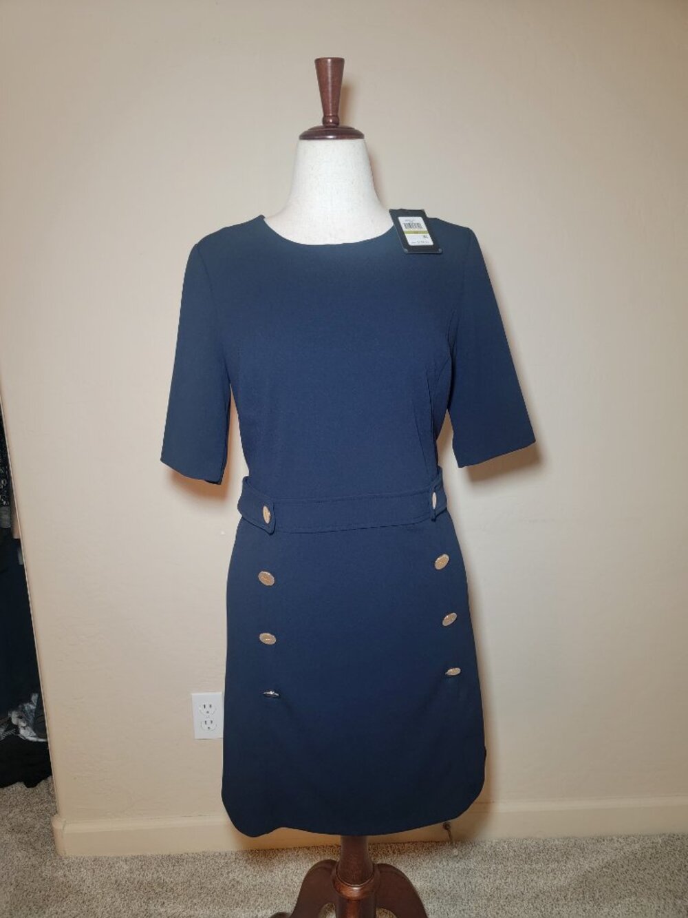 NWT ! DKNY WOMEN'S SHEATH BLACK DRESS, GOLD BUTTONS SIZE 14, RETAIL $129.00